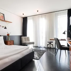 *** Apart Otel Brera Serviced Schwabing Almanya