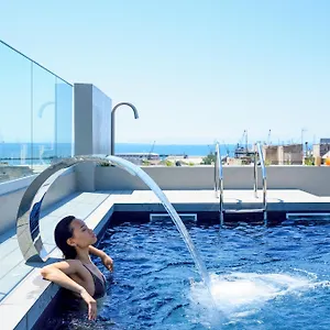 https://onoma.hotels-of-thessaloniki.com