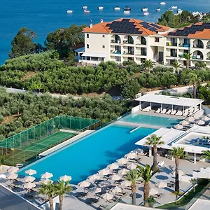https://akrathos-beach.chalkidiki-hotels.com