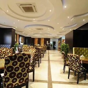 فندق Rose Garden