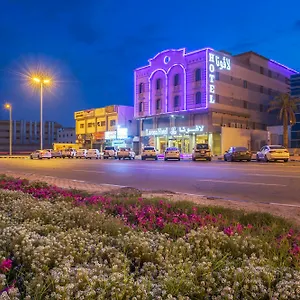 فندق Lavona